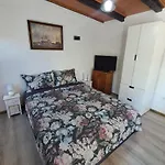 Apartman Romantic In Olive Grov