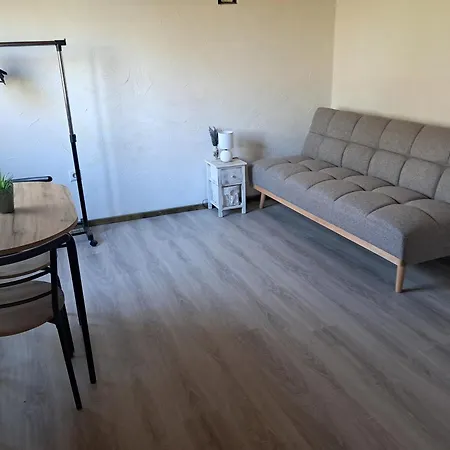Apartan G8 *