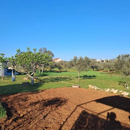 Apartan G8 Bibinje