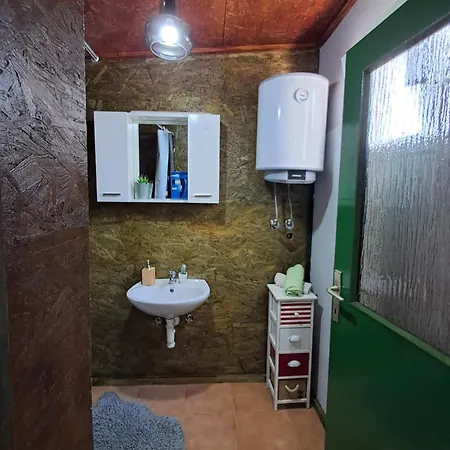 Apartan G8 Apartment